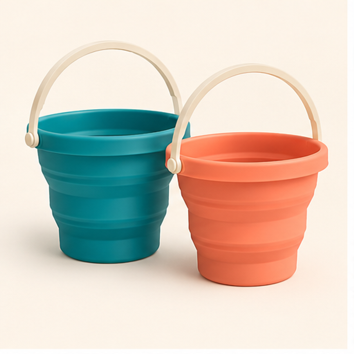 Collapsible Beach Bucket Set — hero