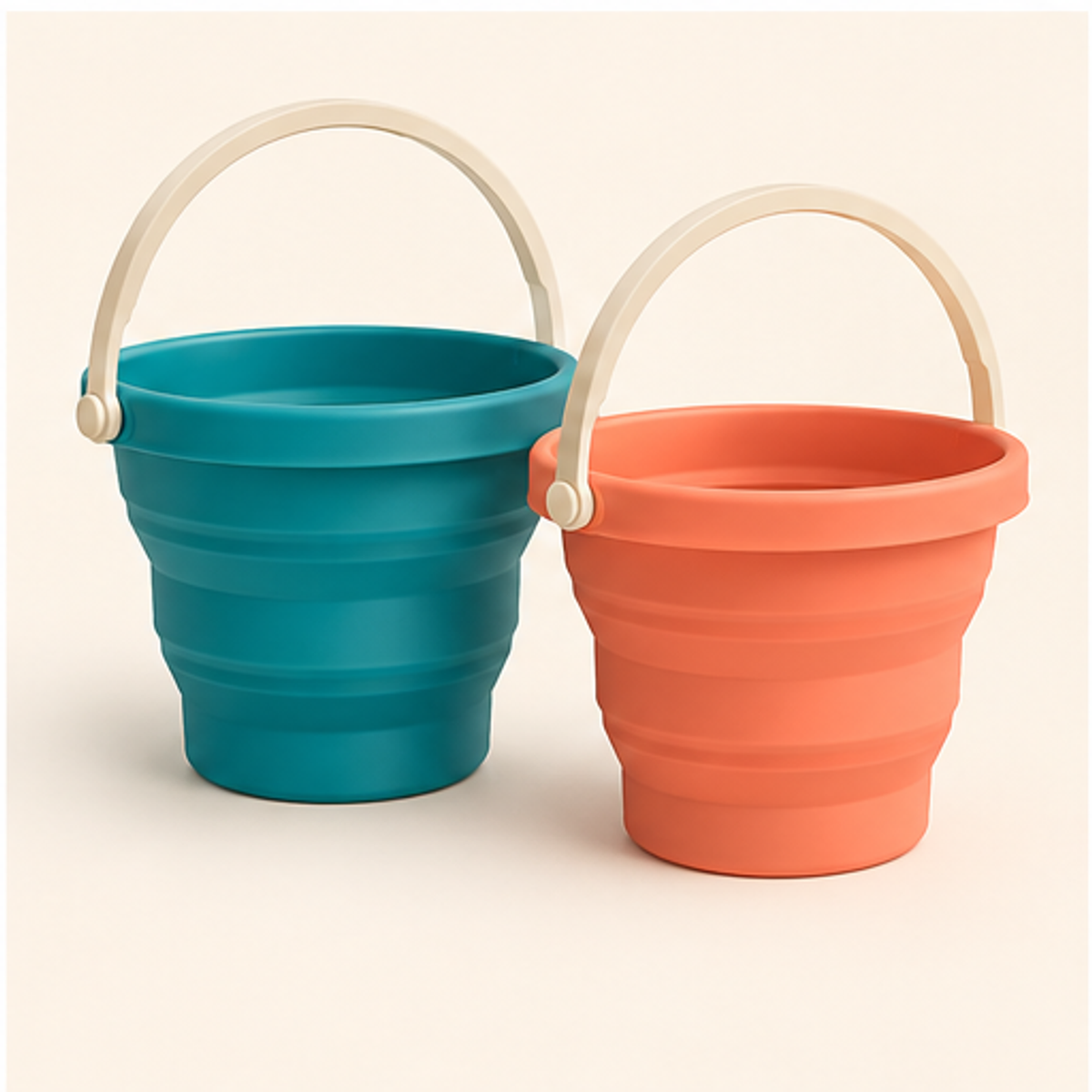 Collapsible Beach Bucket Set — overview