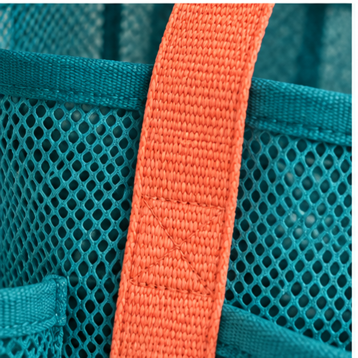 Oversized Mesh Beach Tote — detail